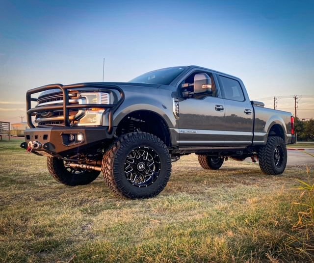 2022 Ford F-250 - 2022 Ford F250 Lariat Ultimate - Used - VIN 1FT8W2BT7NEE37184 - 5,633 Miles - 8 cyl - 4WD - Automatic - Truck - Gray - Frisco, TX 75068, United States