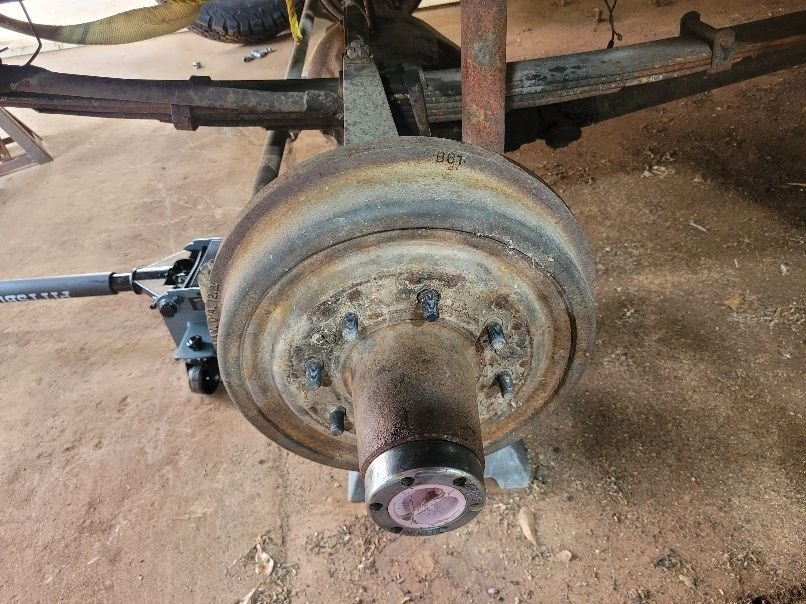 71 F250, 4x4, highboy manual locking hub removal Ford Truck