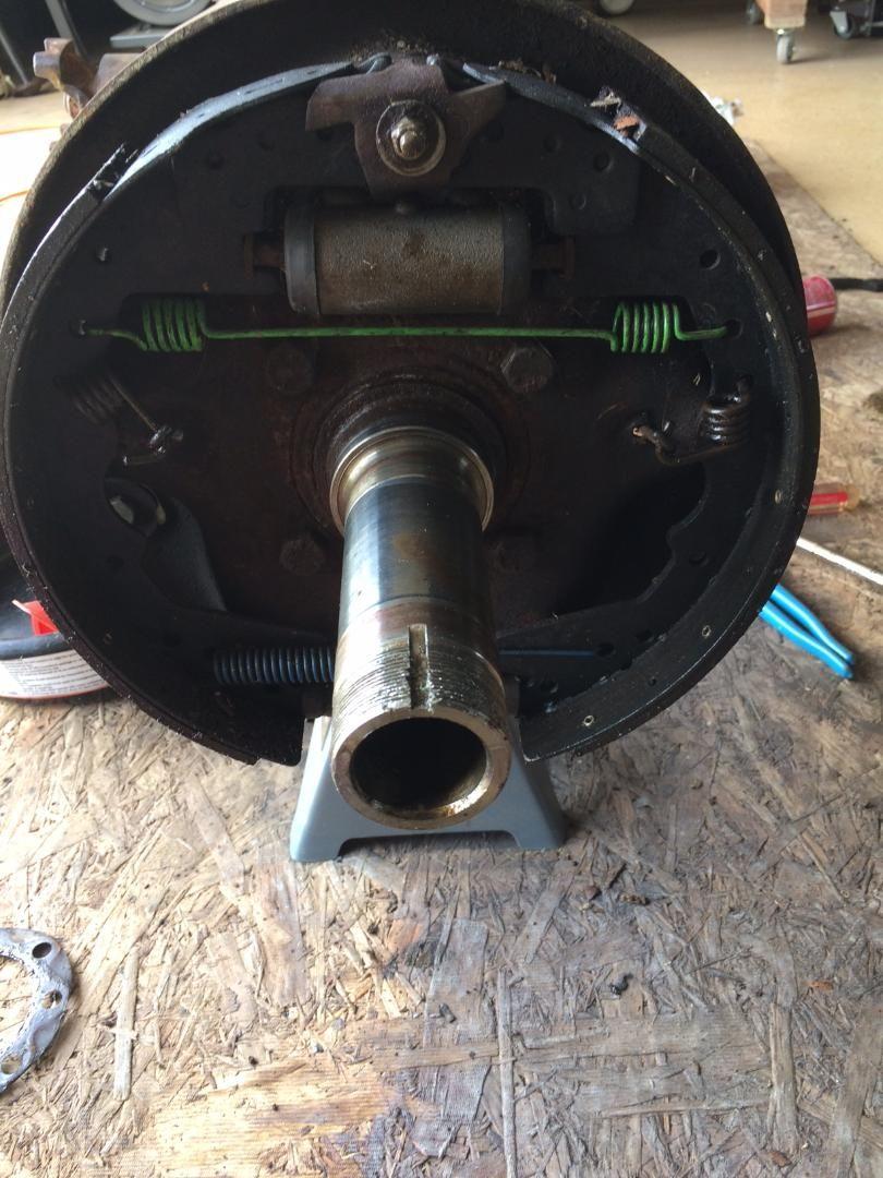 Parts & Accessories Rear Axle 9 1/ Rear Axle 9 1/2 Drum Park Brake