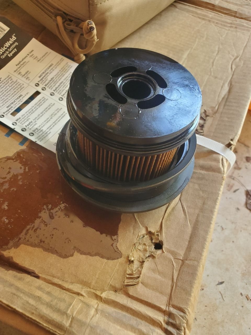 this is how to get that Wix filter cap off the Fuel Bowl Ford Truck