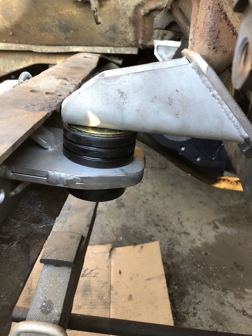 Some pics of the mounts installed in a mock-up.