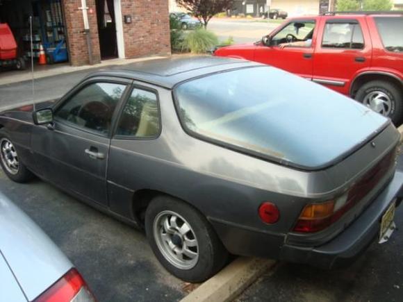 924 004