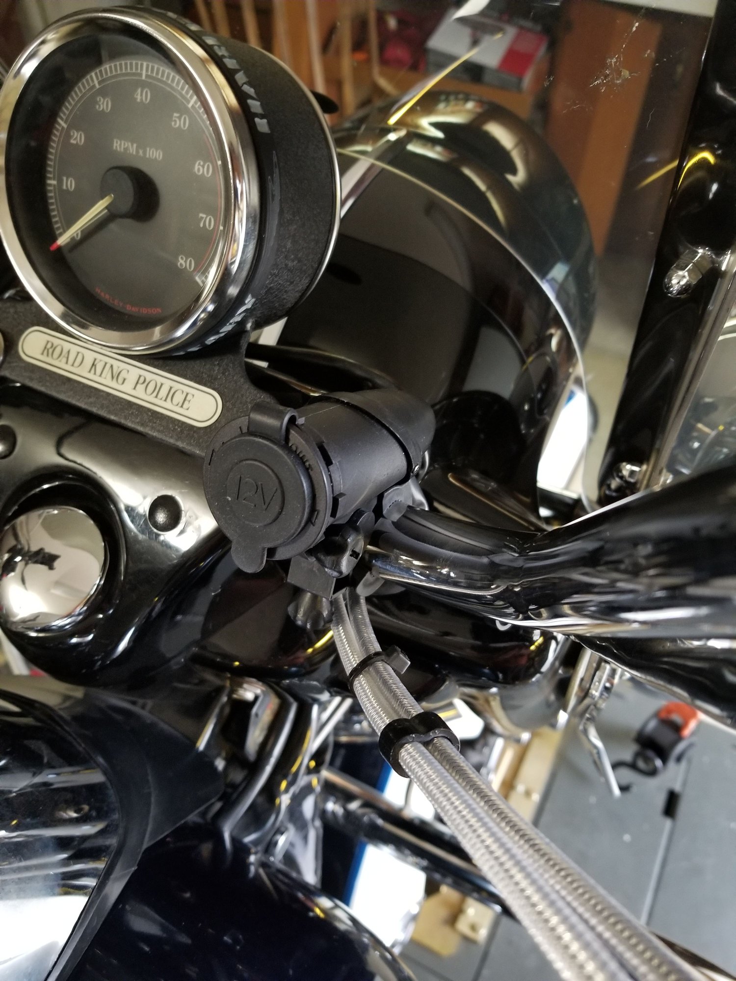 road king usb port