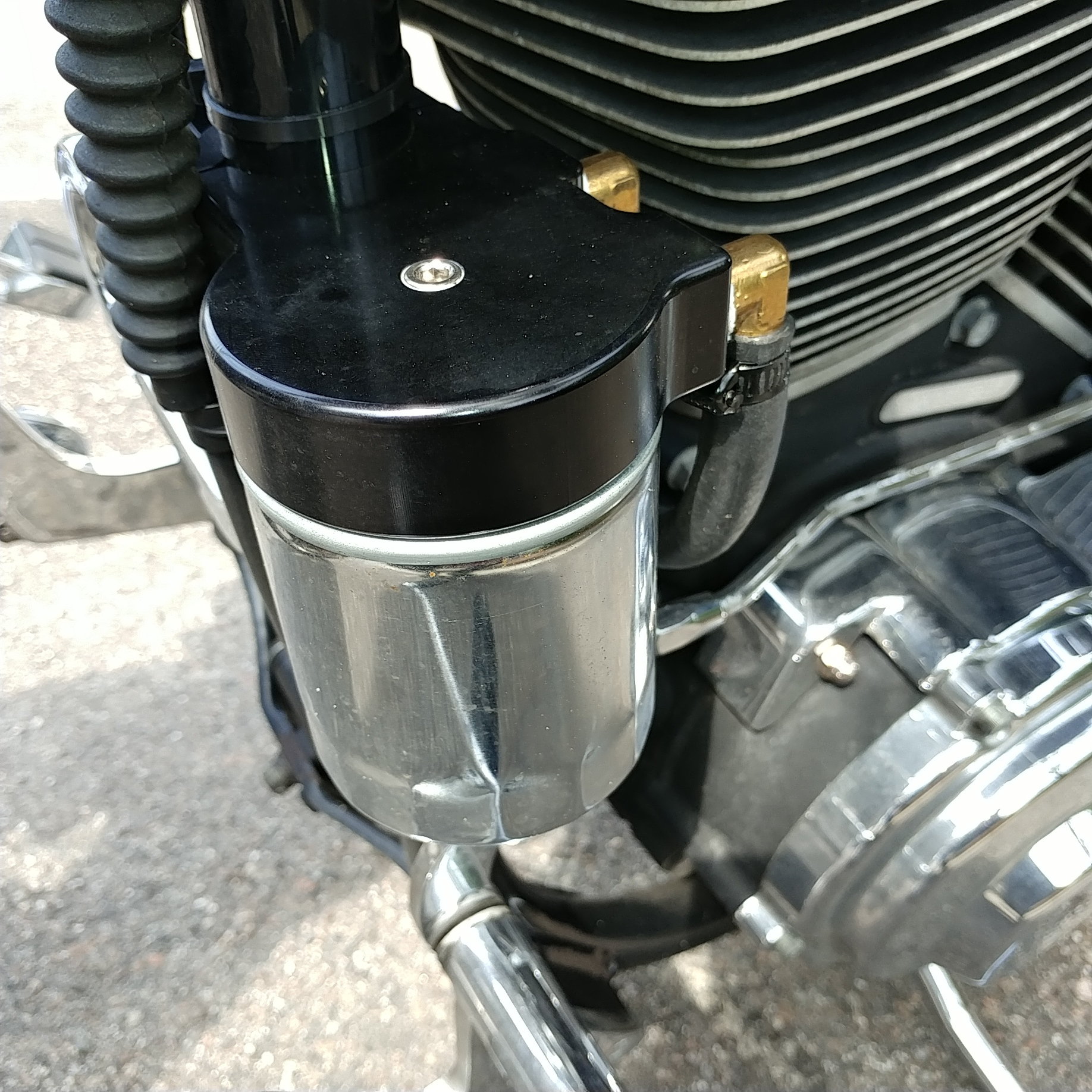 DK Customs Oil FIlter Relocation FXDLS Harley Davidson Forums