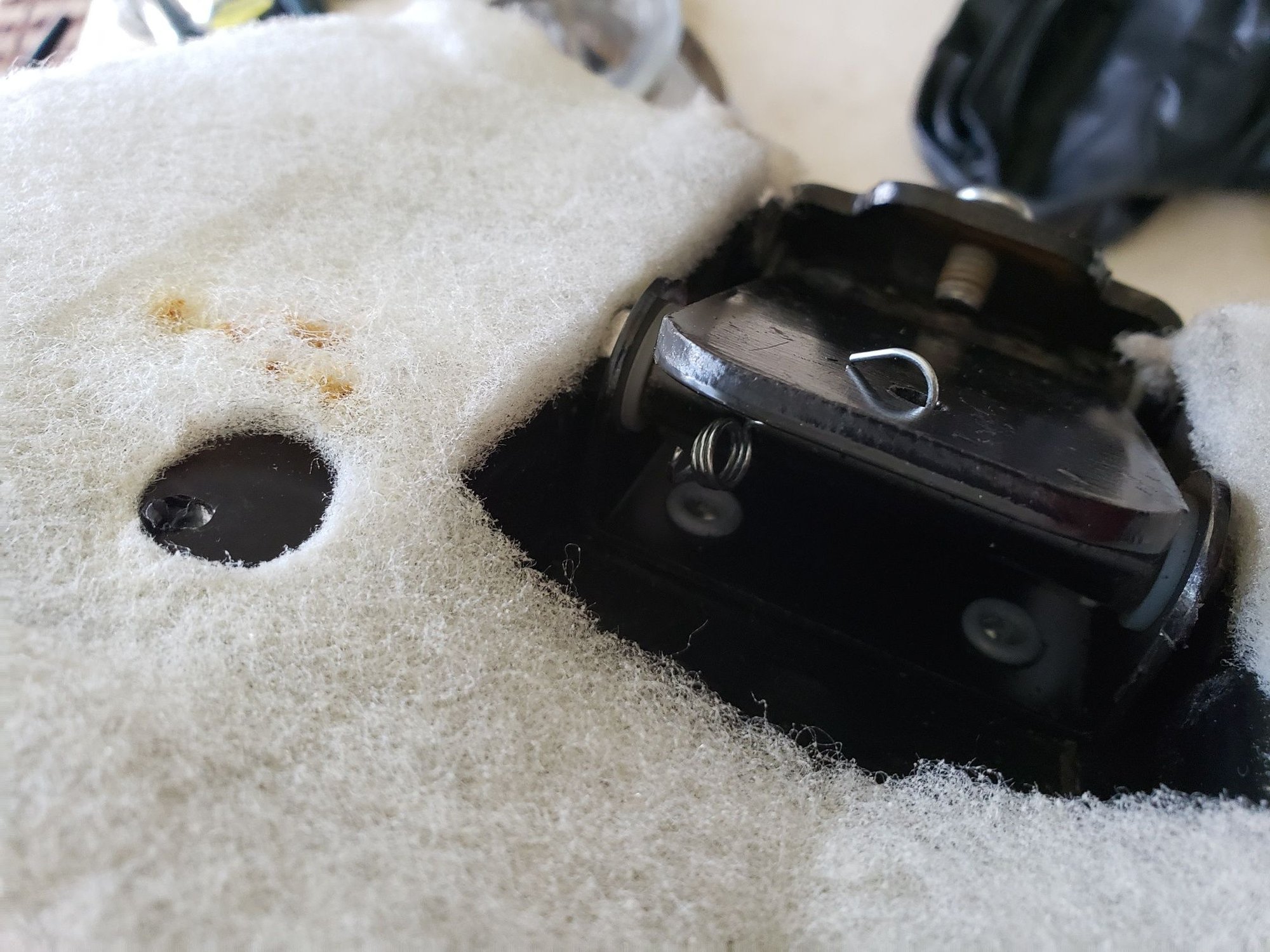 Springs inside riders backrest HELP Harley Davidson Forums