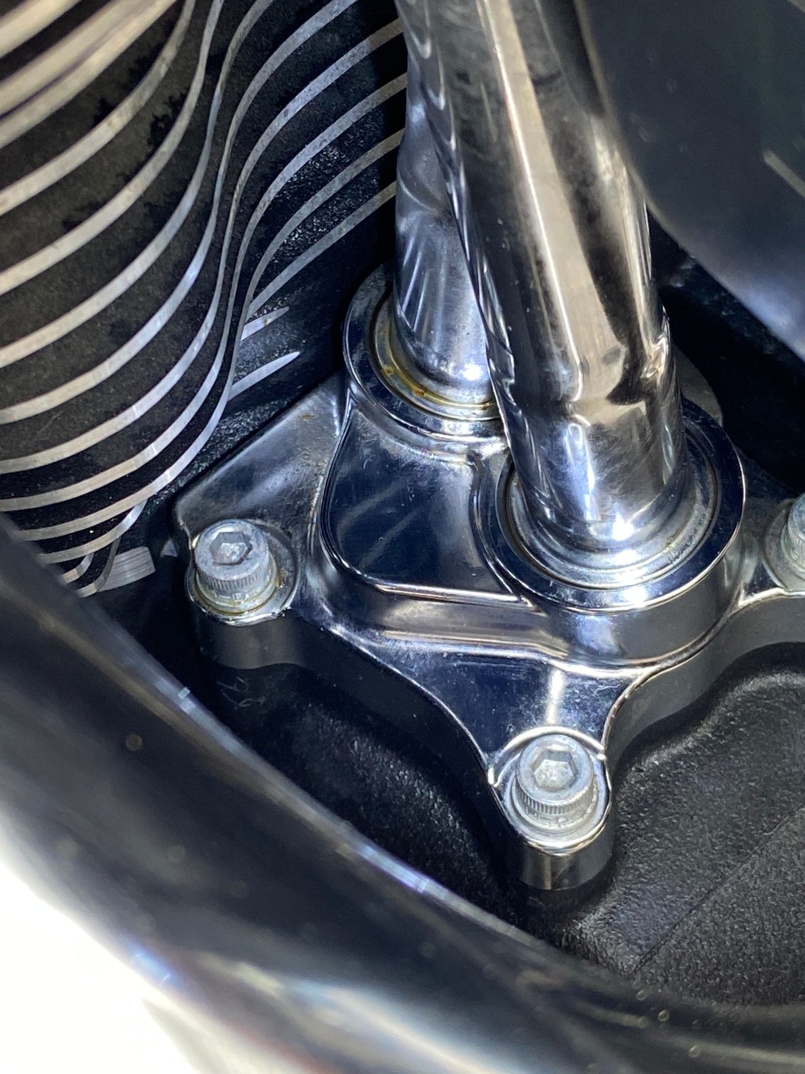 2014 Wide Glide oil leak by pushrod tubes Harley Davidson Forums