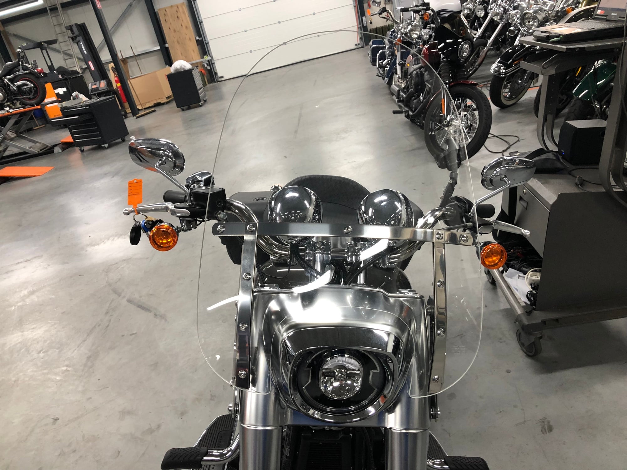 new seat on 2018 fat boy - Harley Davidson Forums