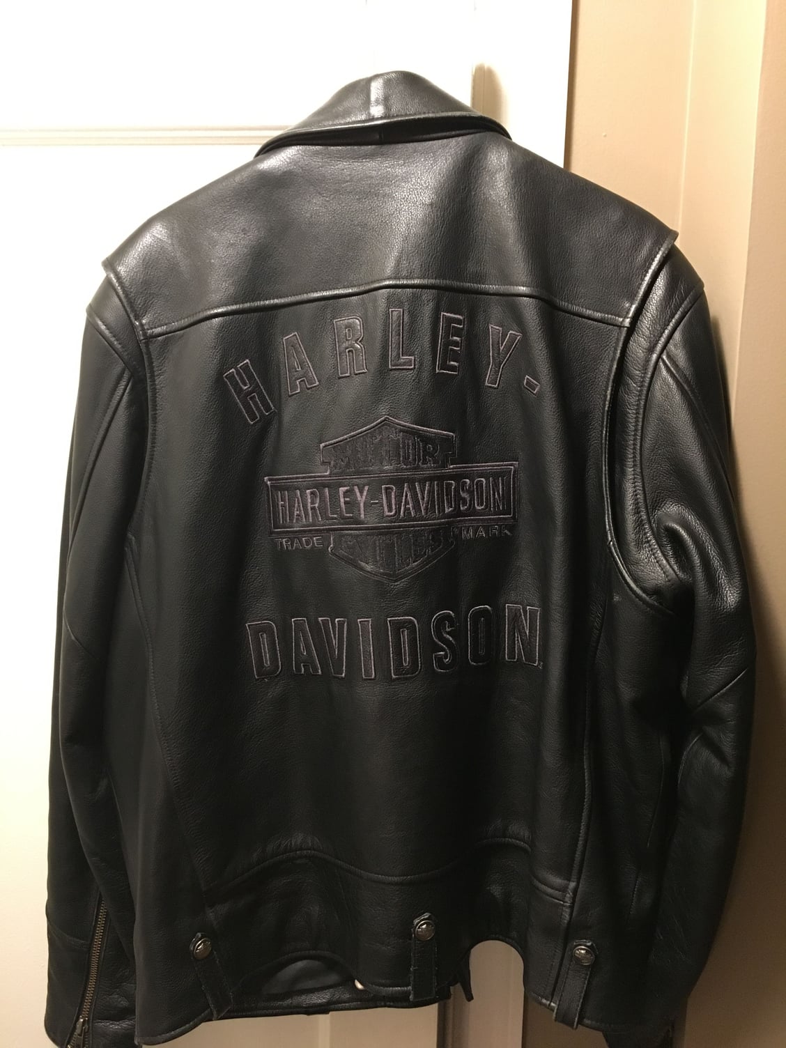 XL Leather Harley Coat - Harley Davidson Forums