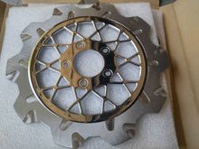 11.8" Lyndall Gemini Scalloped