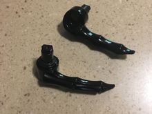 Also installed kuryakyn zombie saddlebag latch levers. Or as my son would say, raptor claws. 