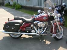 2010 Road King Classic on my first trip. Laconia 2011.