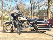 I see something that looks familiar... 89 all the way... mine doesn’t do wheelies though... maybe some day 