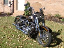Clearview shields for CVO Softail Convertible.