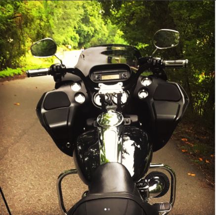 3 hours later, bars on.