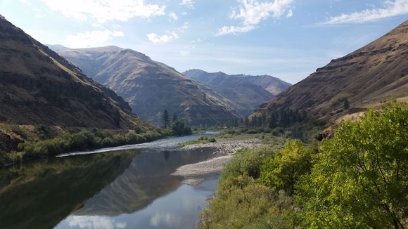 The Grand Rhonde River at Boggan's Oasis. The bottom of Rattlesnake Grade. Washington 129, just north of the Oregon state line.