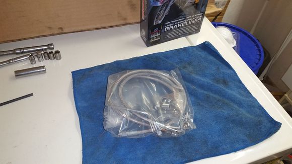 assembled goodridge SS dual brake line