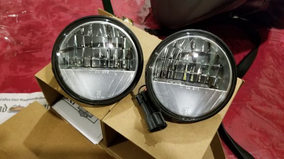 passing lamps off 2012    $50