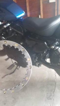 
Only took about an hour from start to finish with all new gaskets, new primary case oil and new engine oil/filter
