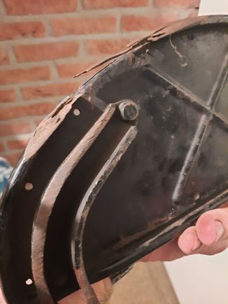 20210715a                                        
HD footboard before blasting