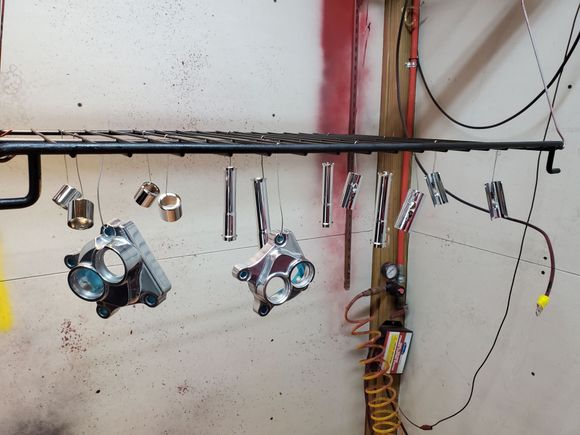 Push tube assys. ready to spray.