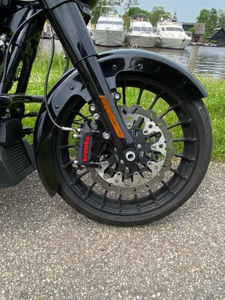 Brembo M4 calipers on my RKS2019With the Rebufinni backers from Italy. ABS system. No problems