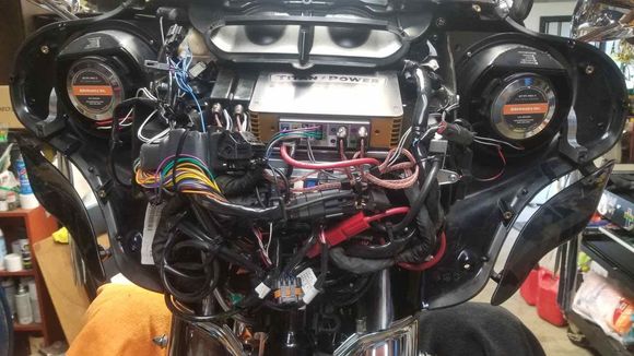 This is solution. I am waiting for mine to arrive to try them out. I hope they work out or huge waste of $$$ on the speaks and rings. 