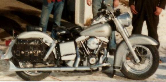 E1978 FLH, 3 speed w/reverse, rocker clutch/hand shift.