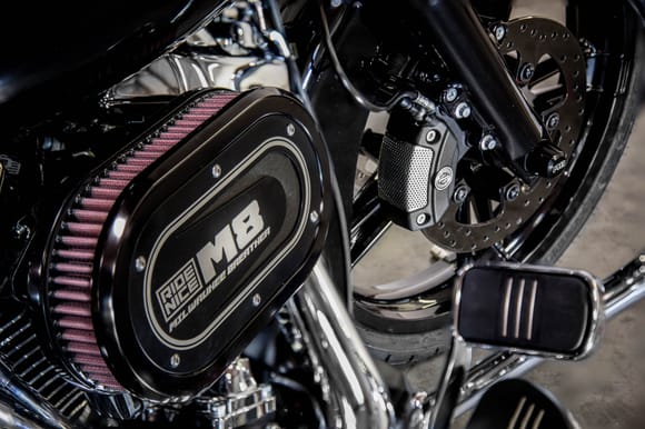 Milwaukee Breather M8 Air intake by Ride Nice. K&N filter element, all billet & stainless steel construction.