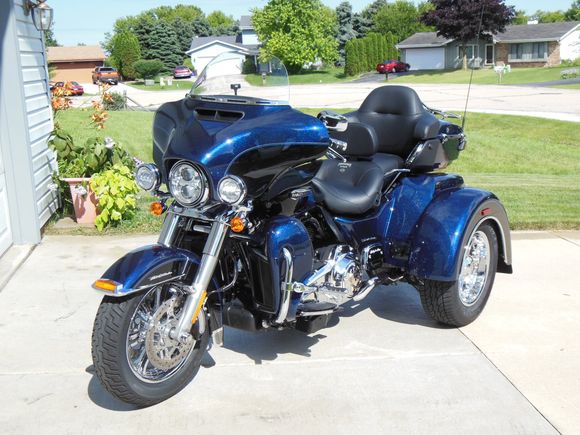 Wash and wax as long as it was in the 60s. Snow and salt are coming.