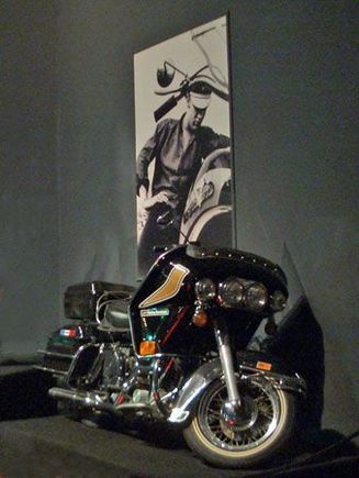 ELVIS' - '76 ELECTRA GLIDE -'LIBERATOR'