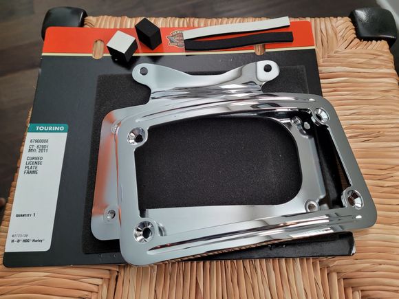 HD Curved License Plate Frame 