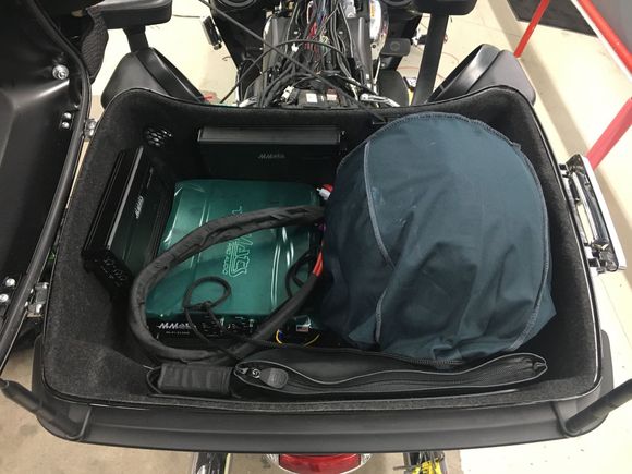 helmets fits..wires will be routed underneath pasck