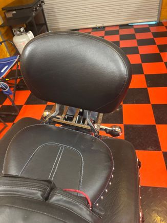 Got backrest from Harley, wife happy I’m happy!