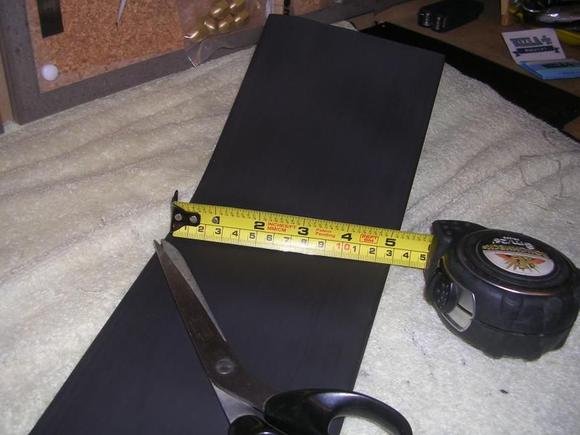 5 inch heatshrink just cut to length then cut up centre,you could also use old bike inner tube.all bits from e-bay.