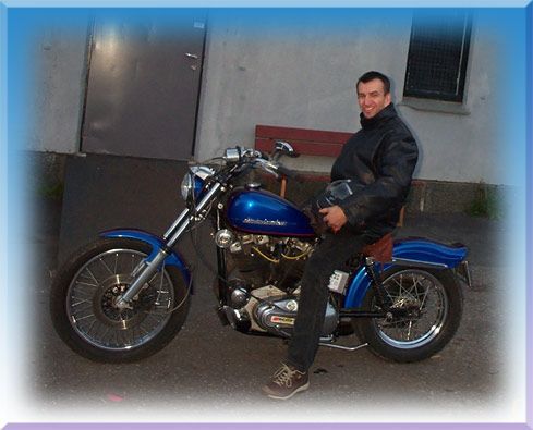 Bought a '71 XLCH in 2007. Had to ride in between fixing the '74 also...