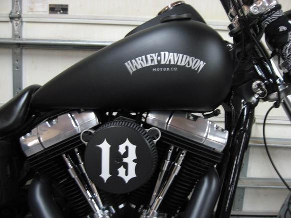 Painted on 883 emblem