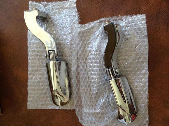Streamliner pegs backside