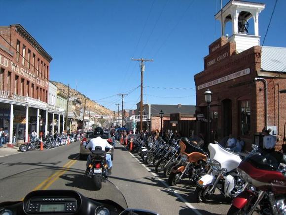 Cruisin Main Street