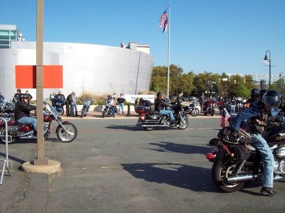 la hog leaving for mansfield