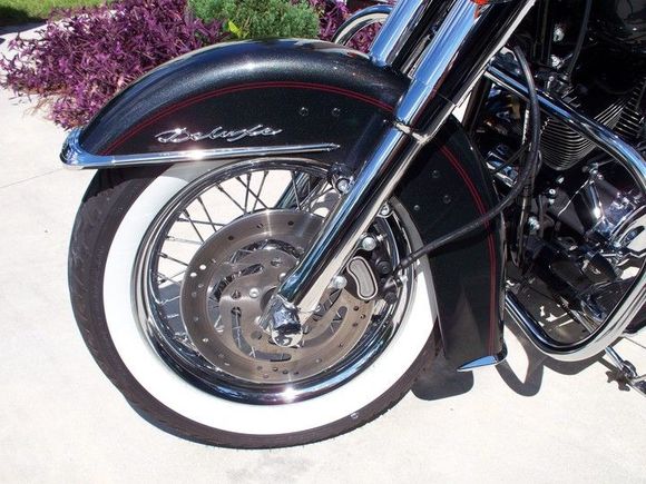 Ahh, just nothing prettier than a full FL fender, wide whites, a smoothy laced wheel, and the sun hitting that Black Pearl paint!