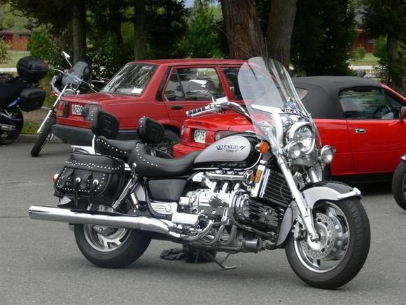 99 Valkyrie Tourer...very very nice bike