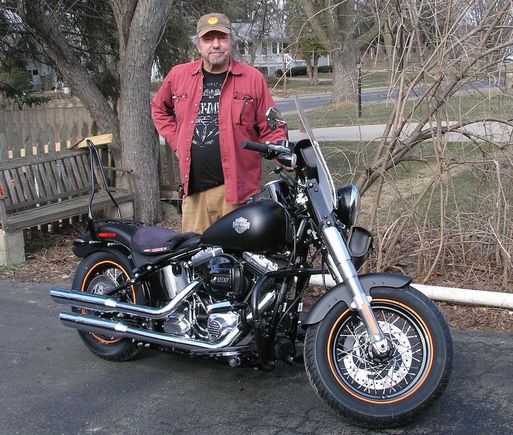 2016 Softail Slim with orange Rimblades