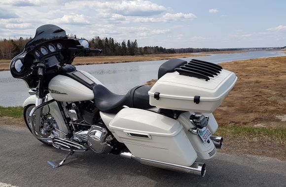 I wanted the Razor but I like this one.