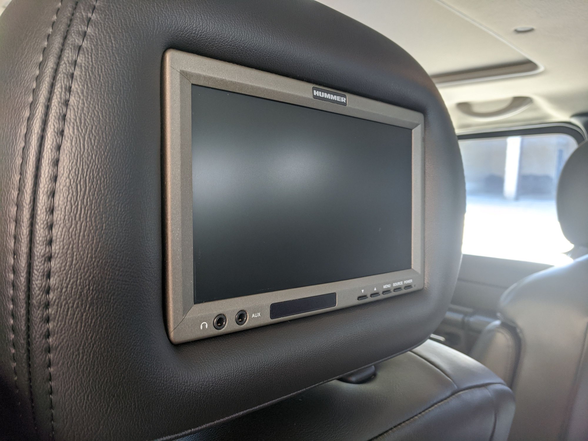 Sticky Headrest Monitors (Solved) - Hummer Forums - Enthusiast