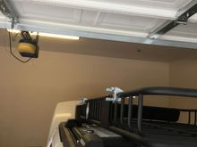 3/4 inch steel cable ties, top bolts snug right up to the jack. Not going anywhere, total cost 7 bucks