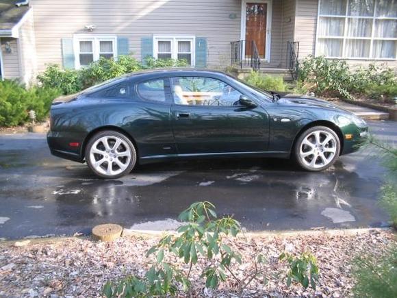 2004 Maserati Coupe Cambiocorsa, Ferrari 390 Hp w/paddle shift. 8 kmi.