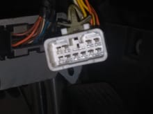 Only one hot pin which blew fuse #4 (10 amp) on panel under hood when I accidentally shorted it.