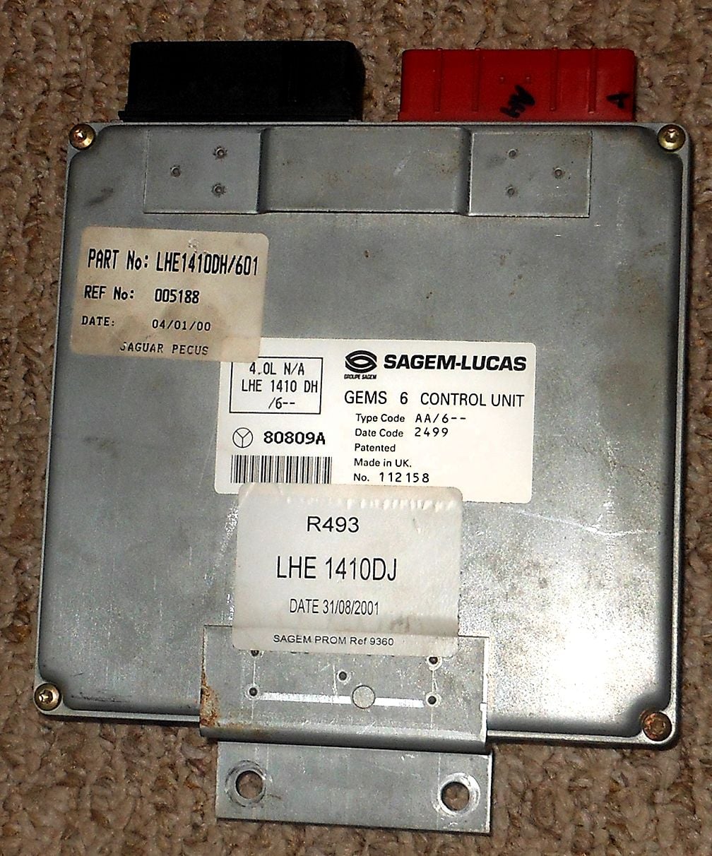 LNA1940AC JAGUAR 95-7 XJ6 computer module ECM ECU 