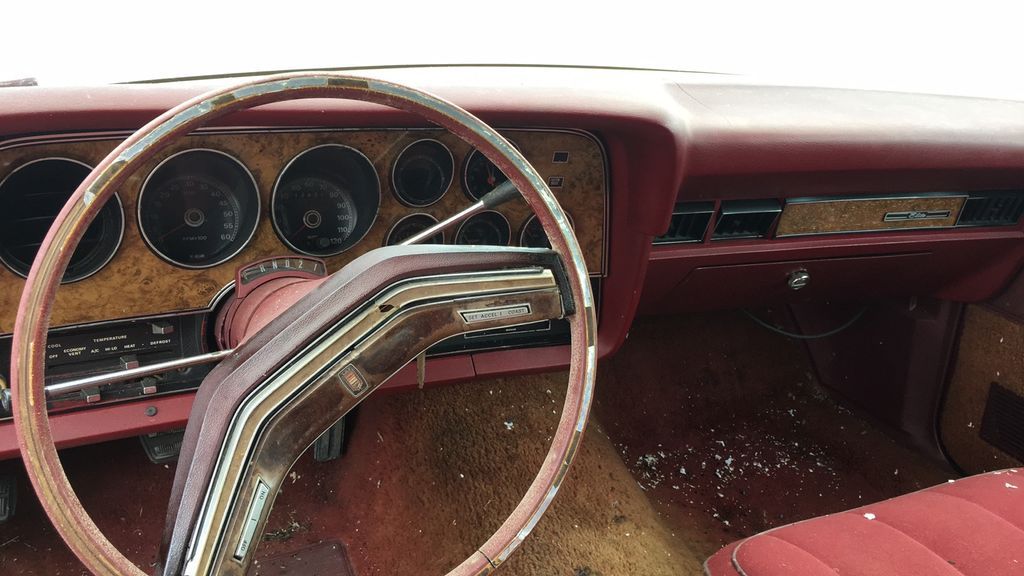 1976 Ford Elite - 1976 ford grand t elite - Used - VIN 6G21H186580 - 13,825 Miles - 8 cyl - Automatic - Coupe - Red - Temple Hills, MD 20784, United States