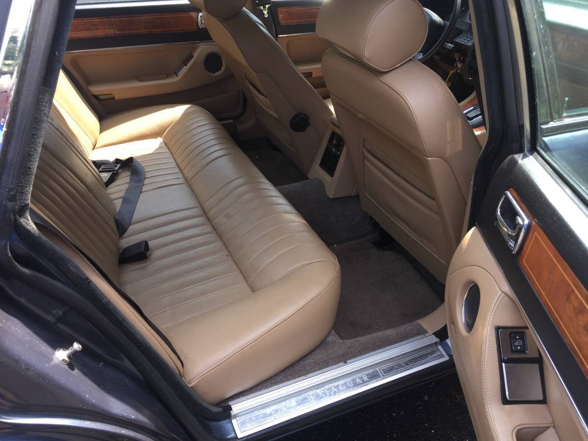 1988 Jaguar XJ6 - 1988 Jaguar XJ6 Solent Blue / Tan - 73k Miles - Massachusetts - Used - VIN SAJHV1645JC553927 - 73,039 Miles - 6 cyl - 2WD - Automatic - Sedan - Blue - Longmeadow, MA 01106, United States